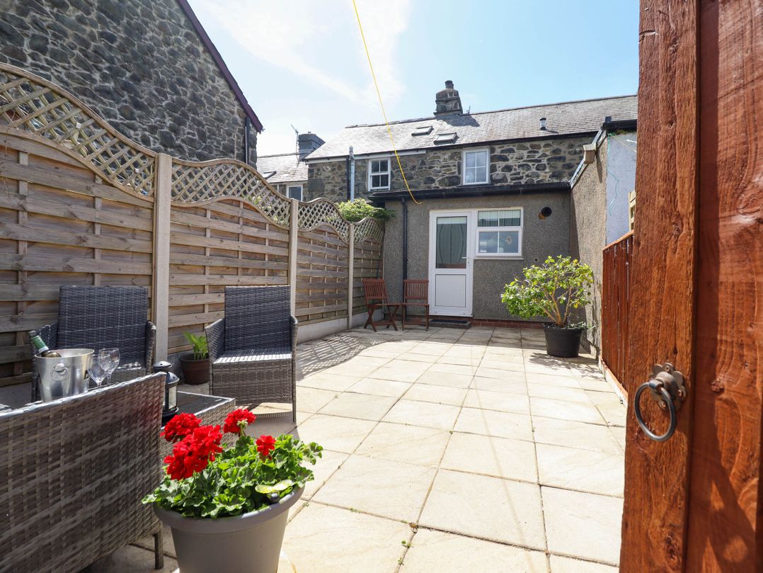 6 Smithfield Lane