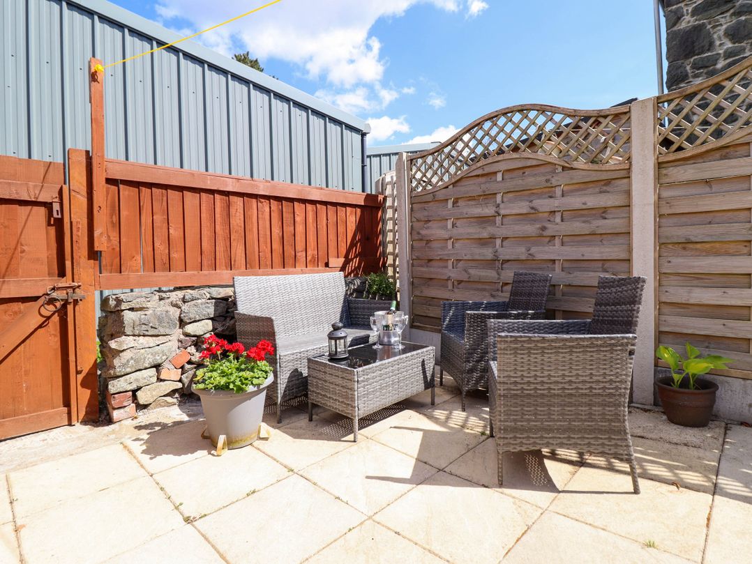 6 Smithfield Lane