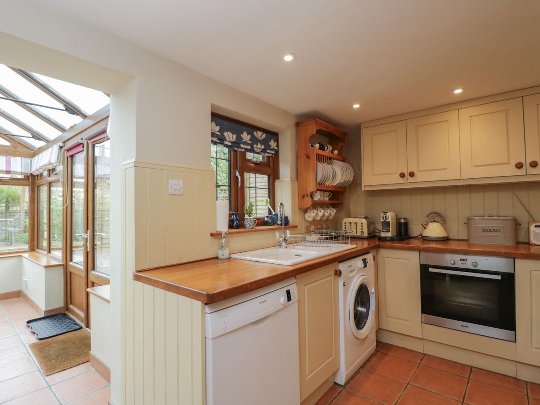 Horseshoe Cottage