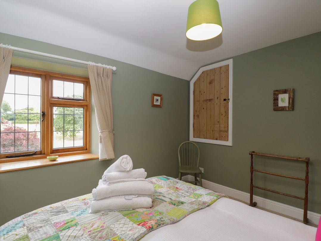 Horseshoe Cottage