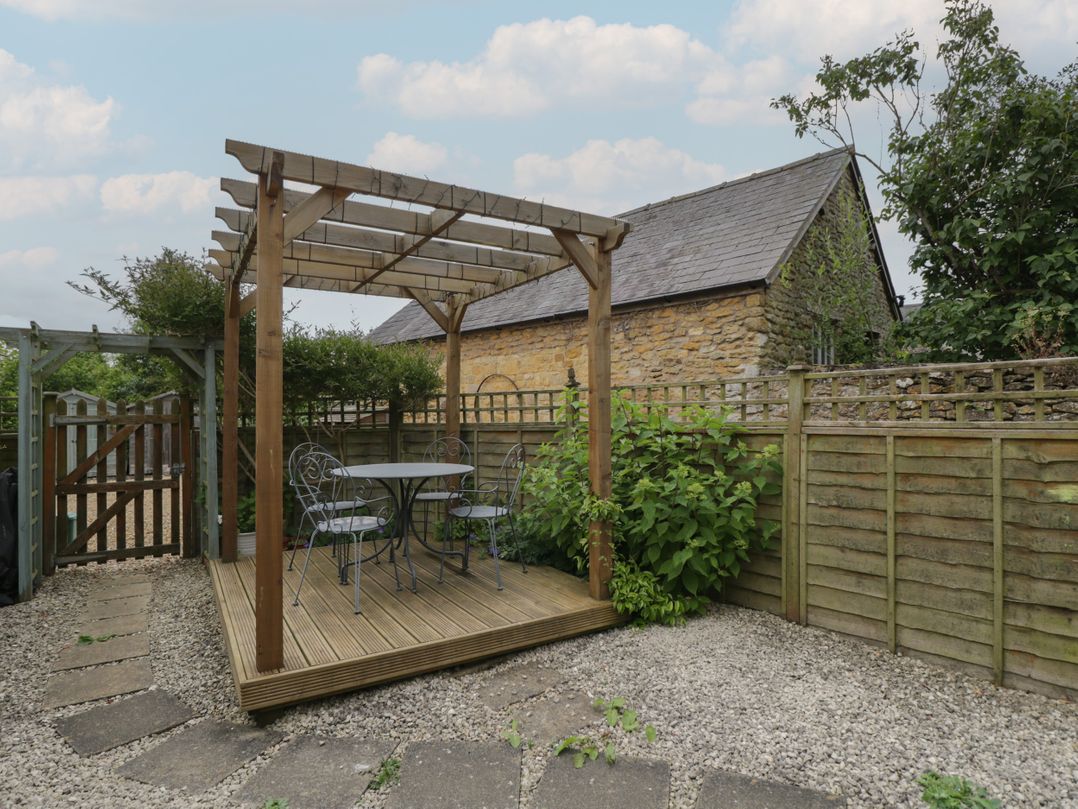Horseshoe Cottage