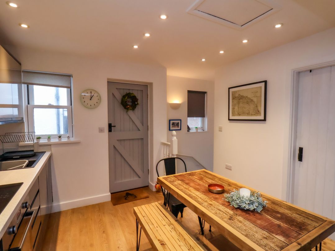 Sunshine Cottage