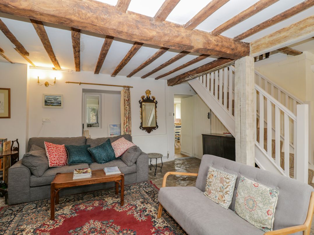 9 Velley Hill