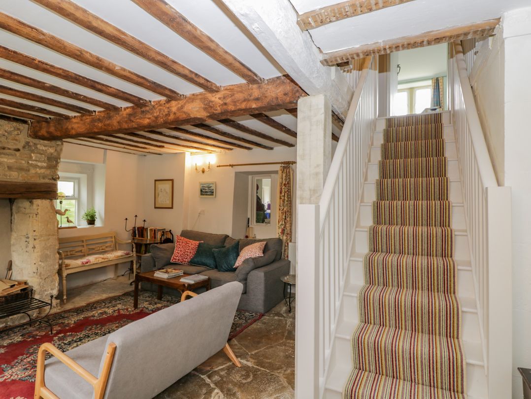 9 Velley Hill