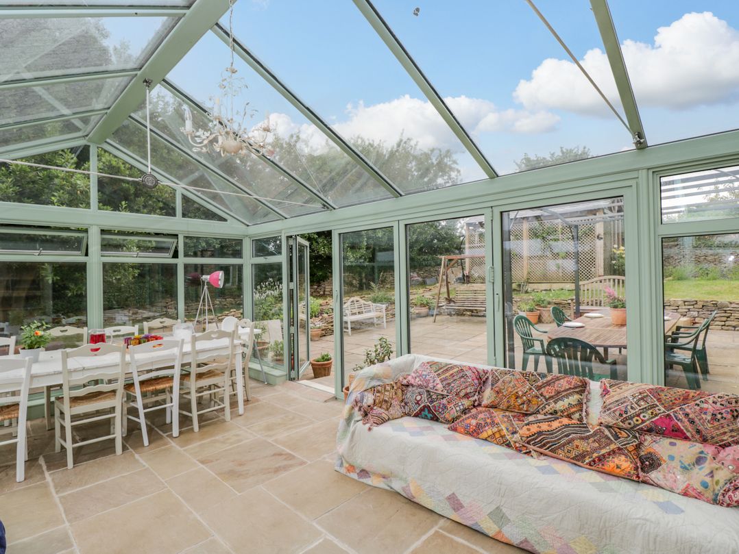 9 Velley Hill