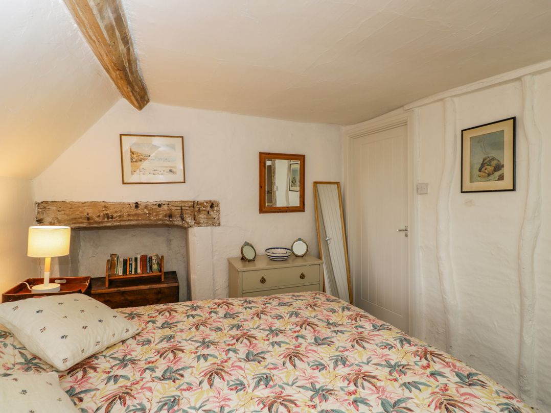 9 Velley Hill