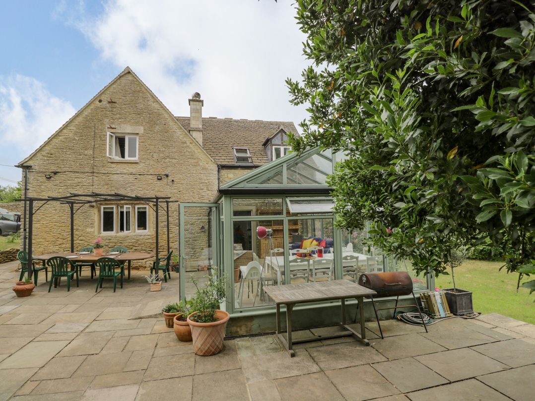 9 Velley Hill