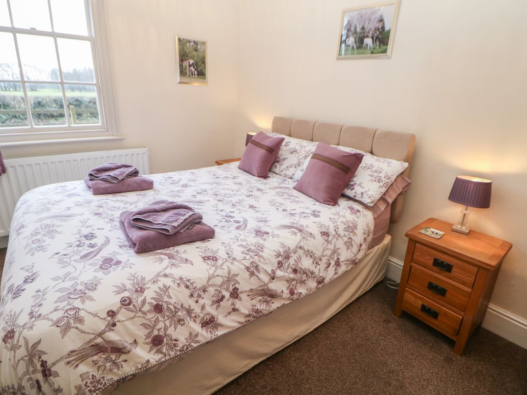 South Lodge - Longford Hall Farm Holiday Cottages