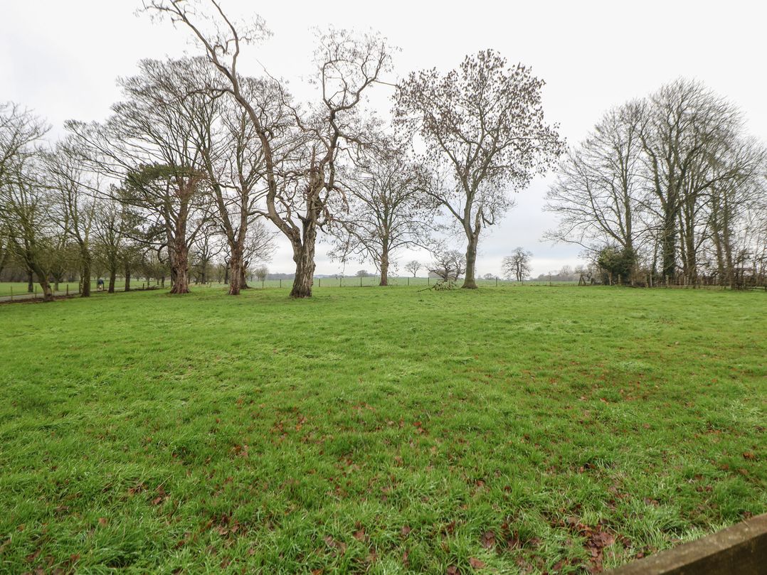 South Lodge - Longford Hall Farm Holiday Cottages