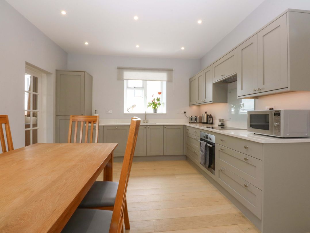Menai Cottage