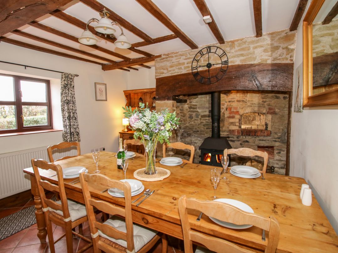Wilstone Cottage
