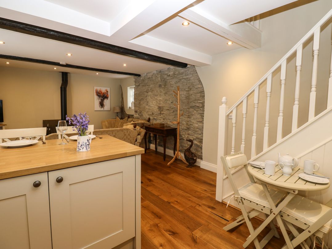 White Swan Cottage