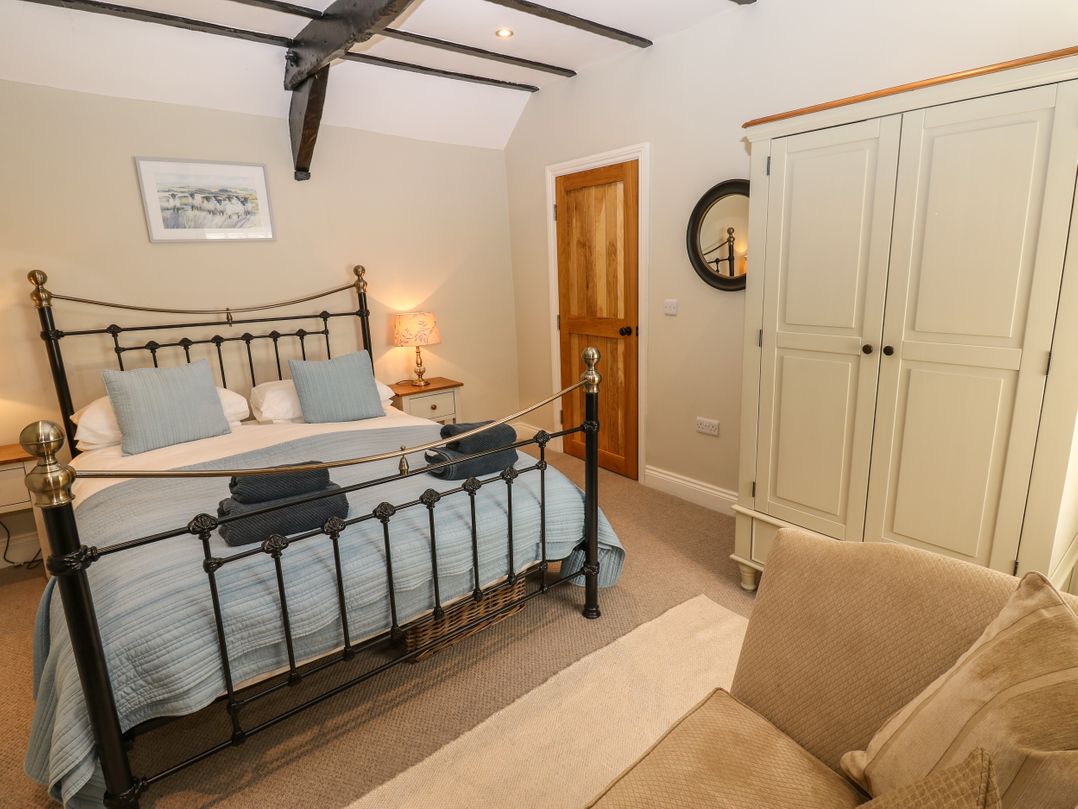 White Swan Cottage
