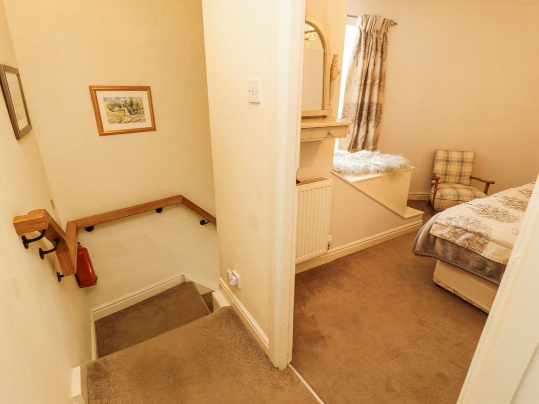 Corner Cottage