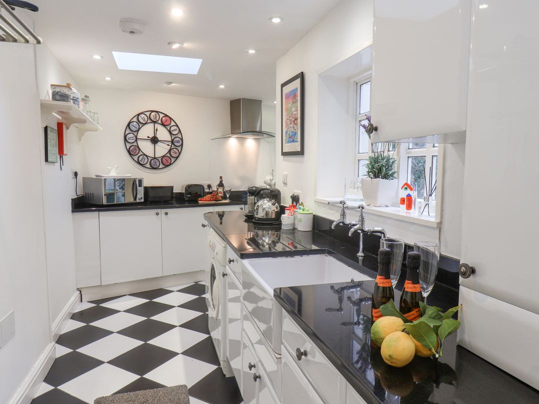 20A St Hilda's