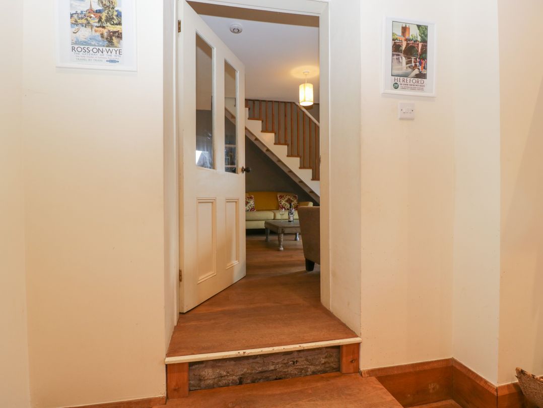 Woodlands Cottage