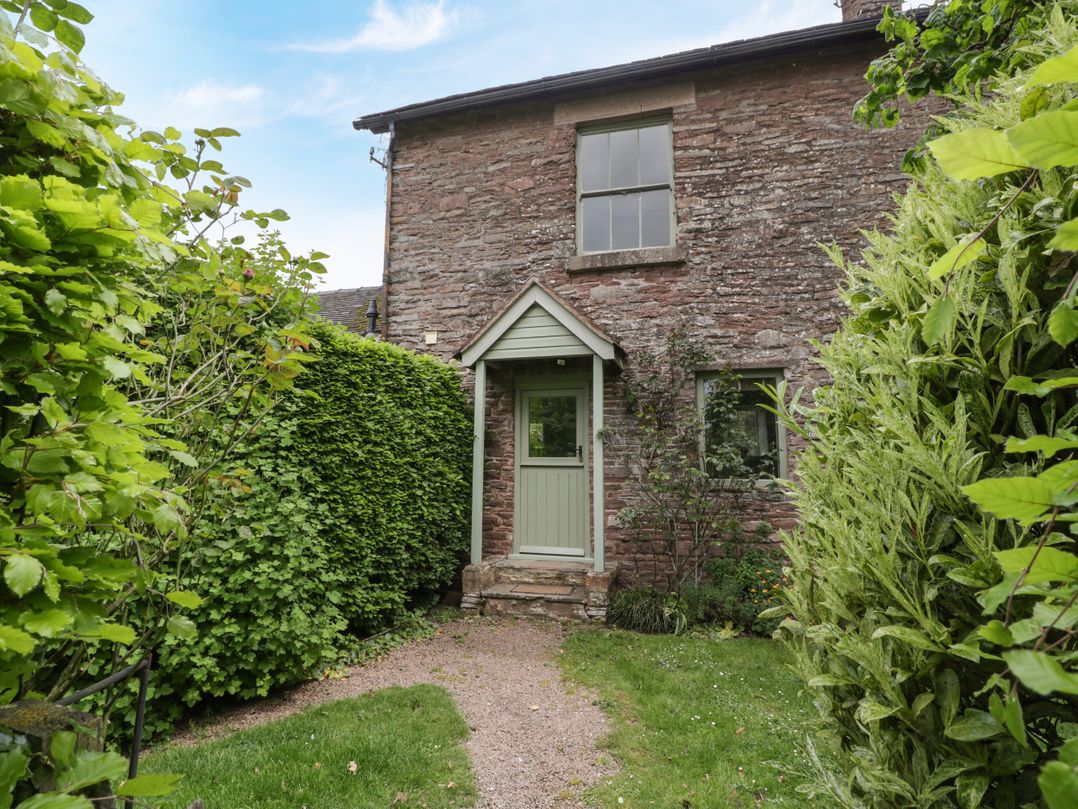 Woodlands Cottage
