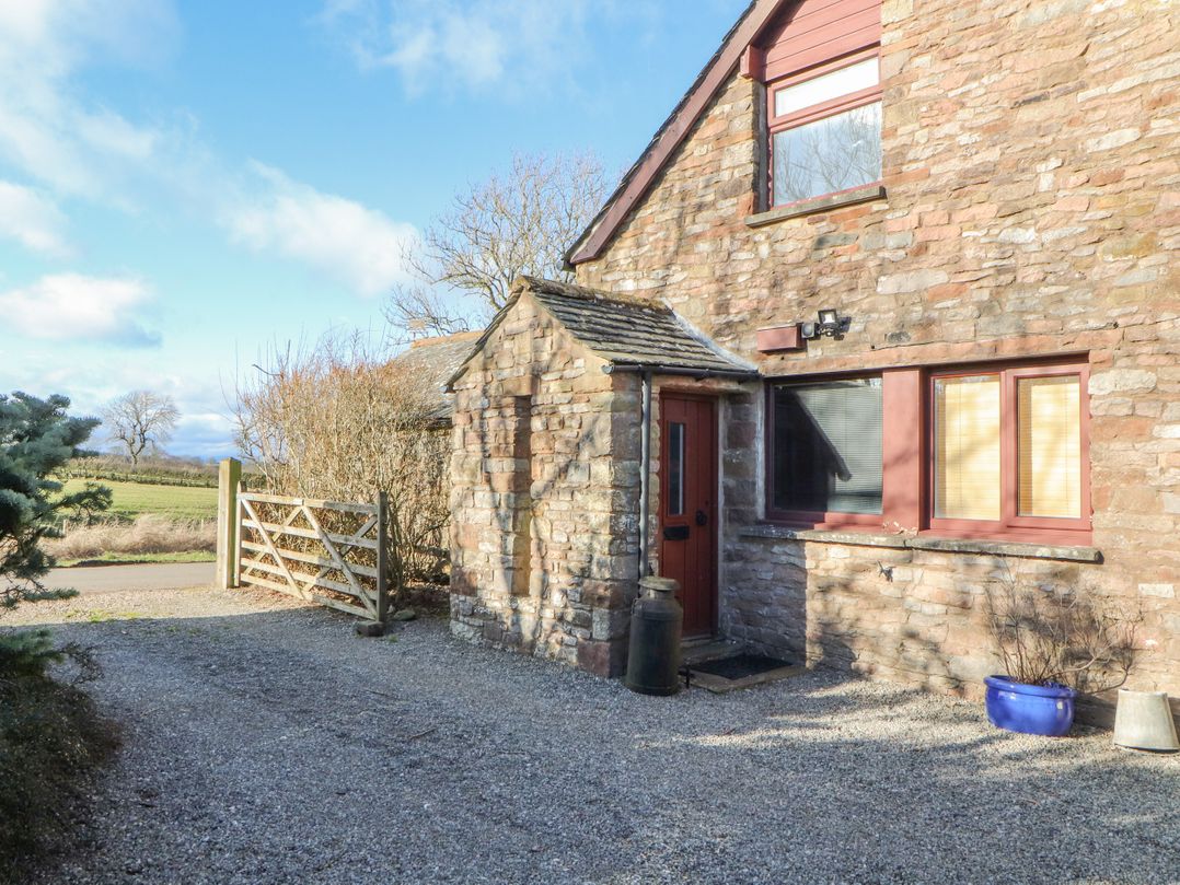 Barn End