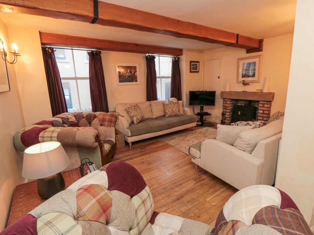 Salmon Cottage