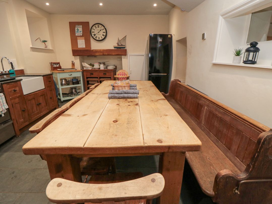 Salmon Cottage