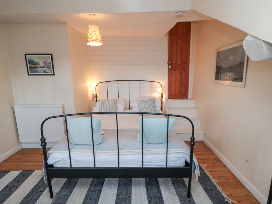 Salmon Cottage