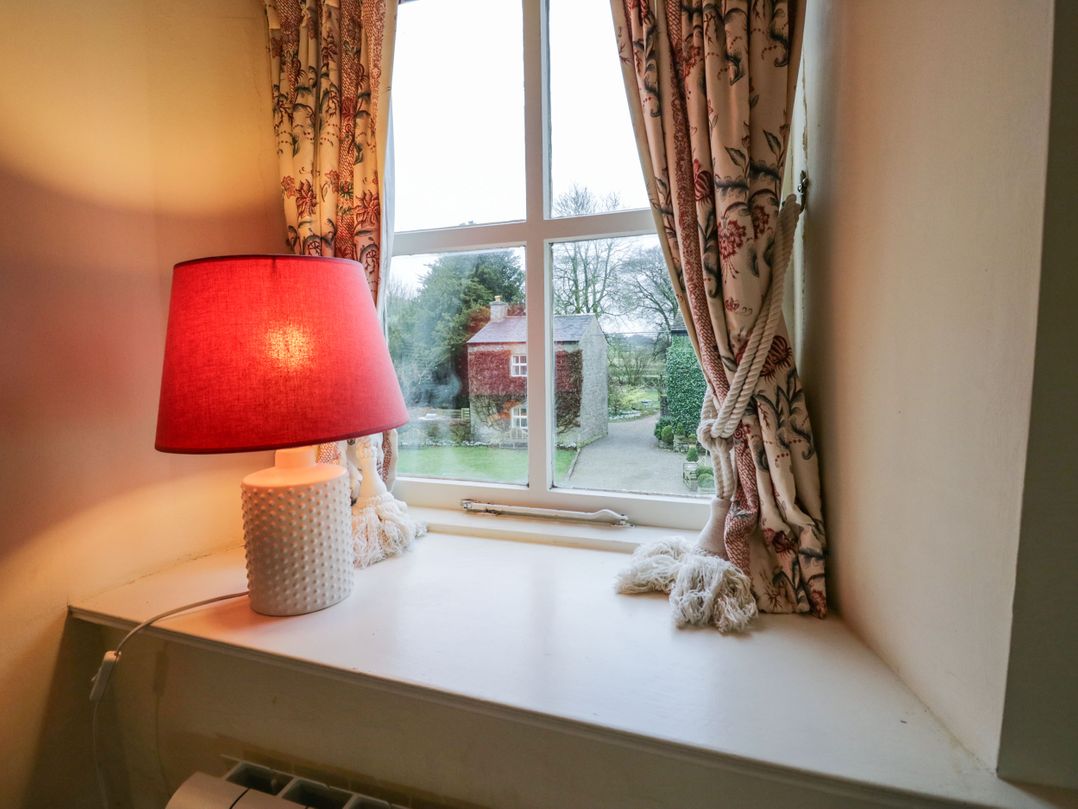 Longlands Milkmaid's Parlour