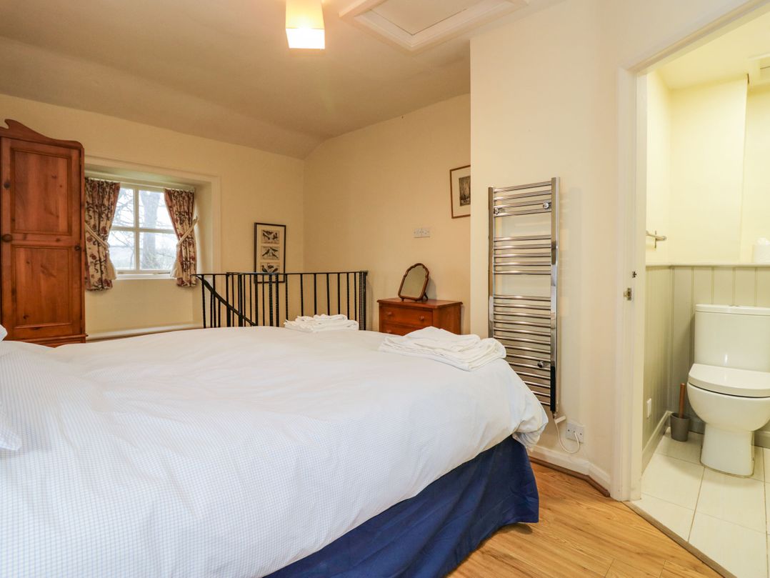 Longlands Milkmaid's Parlour