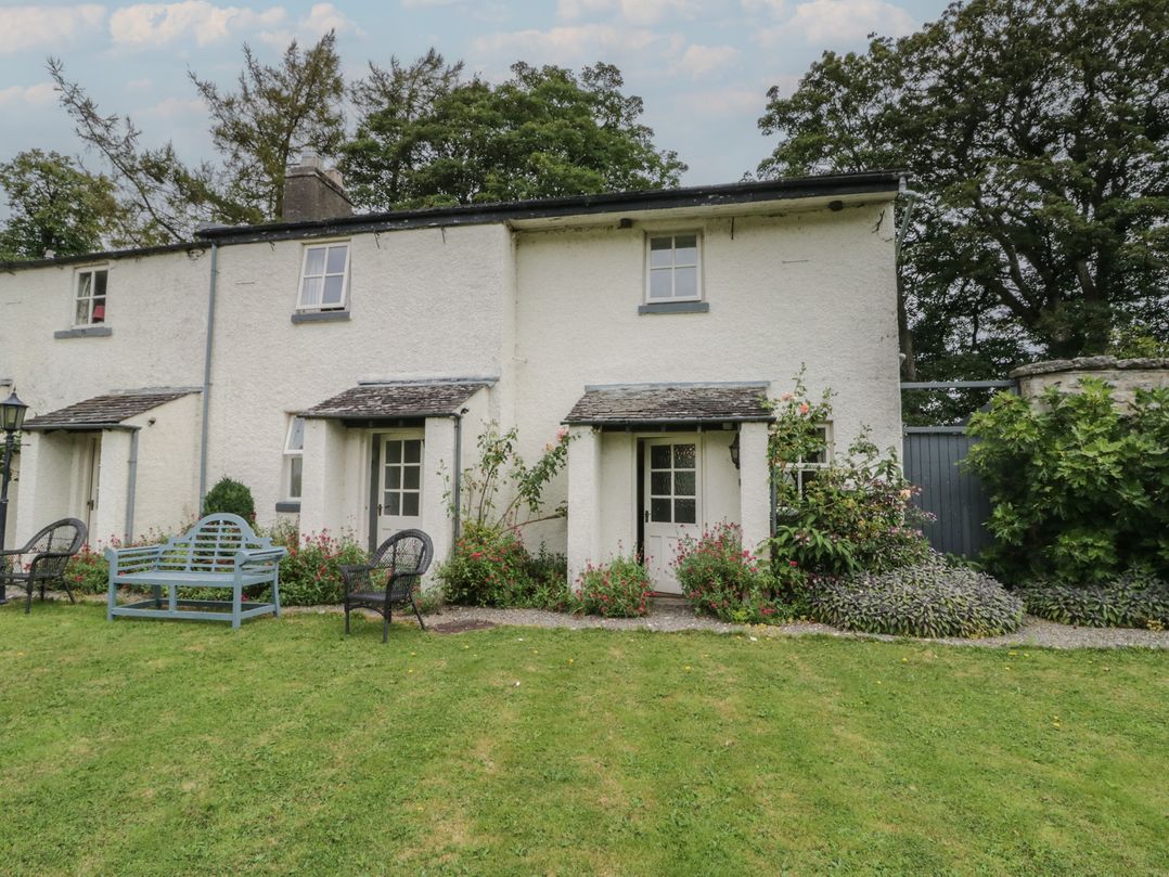 Longlands Milkmaid's Parlour