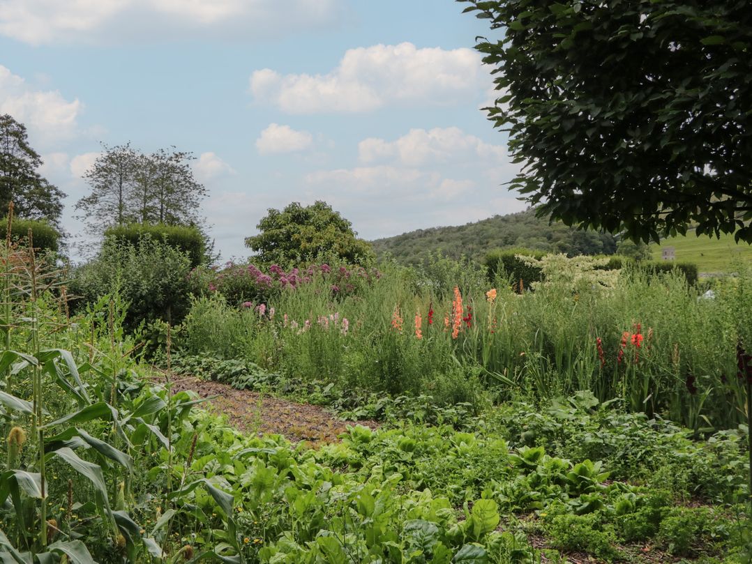 Longlands Milkmaid's Parlour