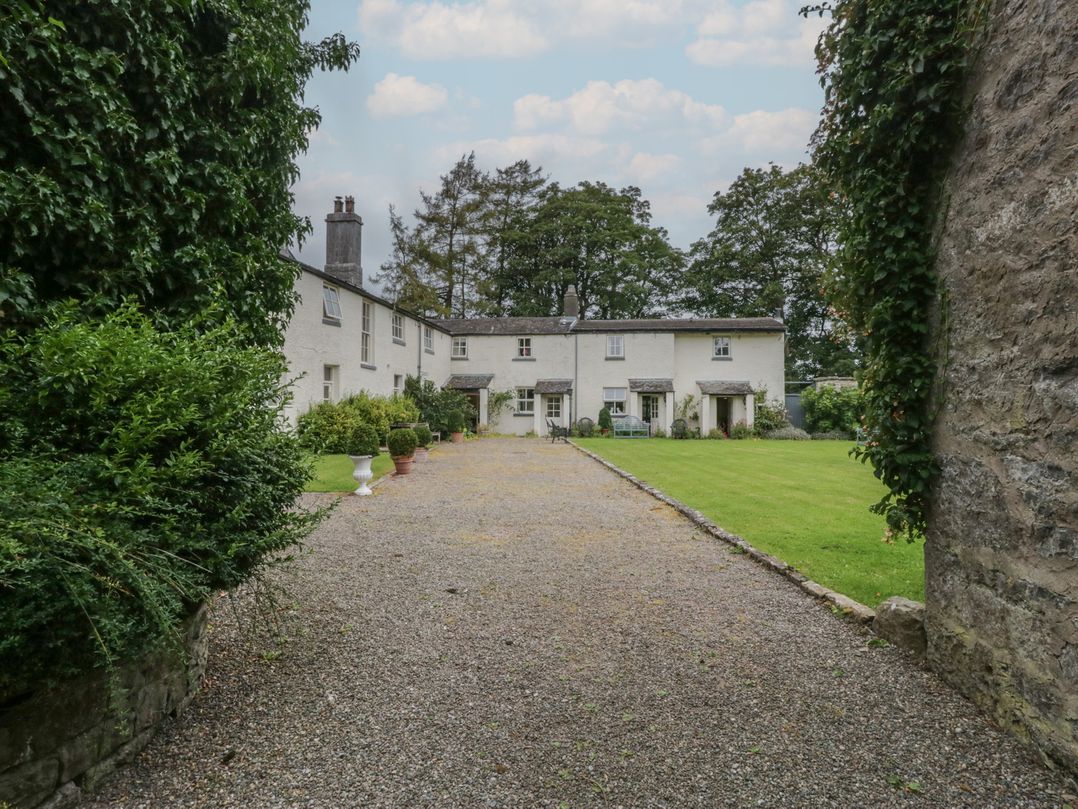 Longlands The Coach House