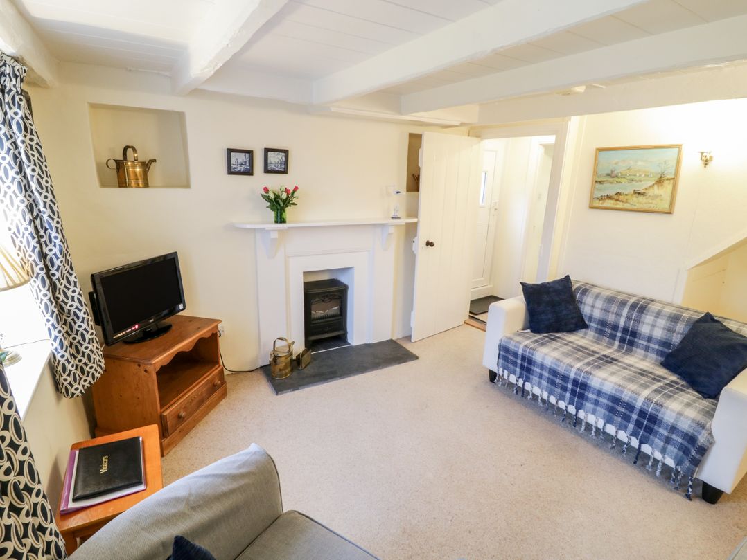 4 Rose Cottages In Lansallos, Cornwall | Cottages & Lodges