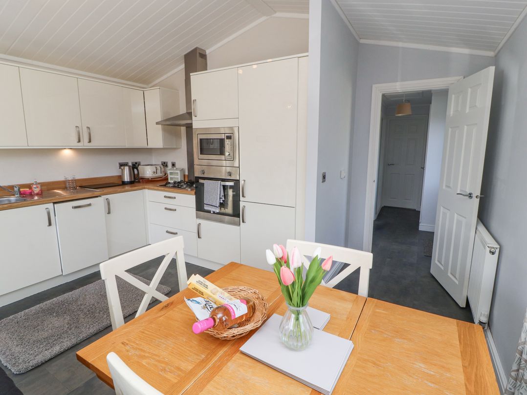 Duckling Lodge