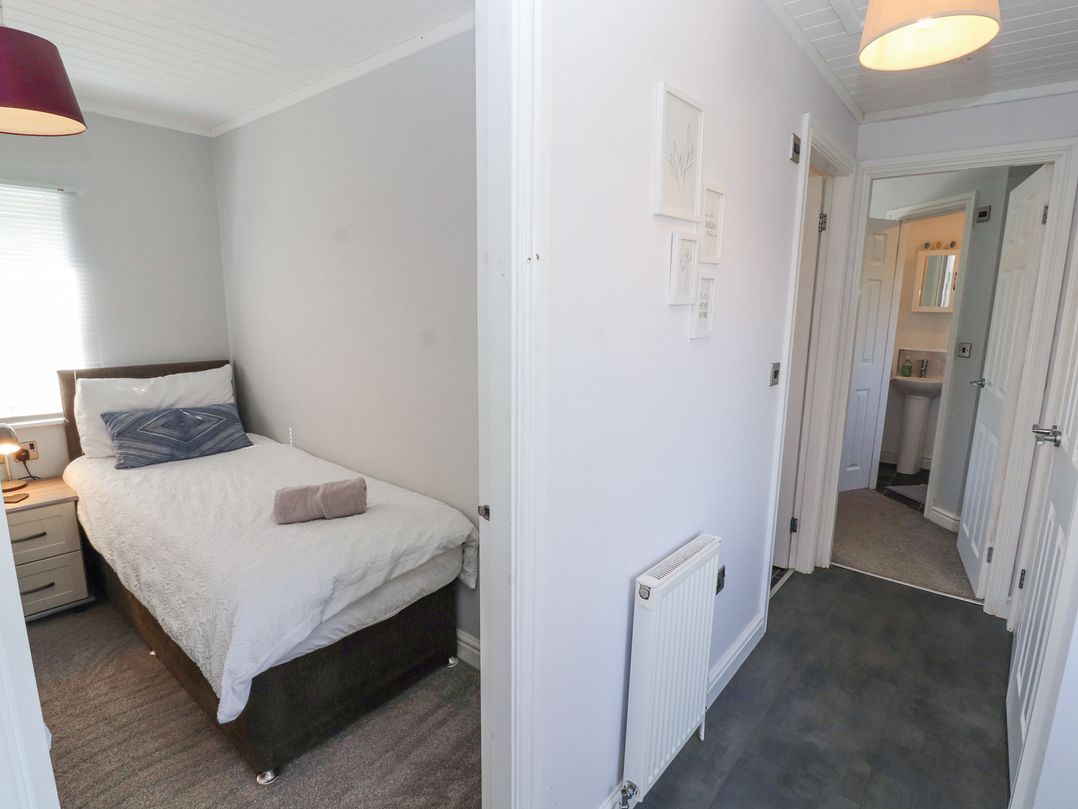 Duckling Lodge