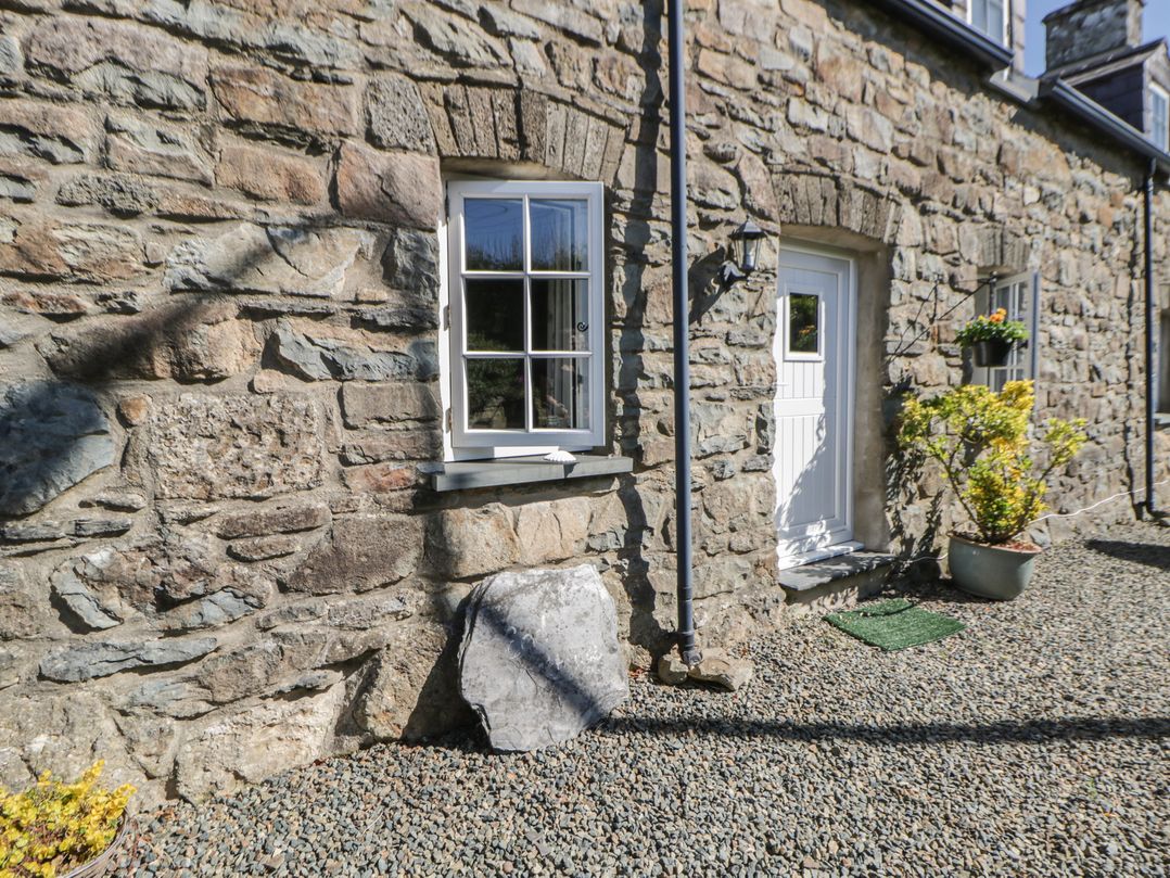 End Cottage