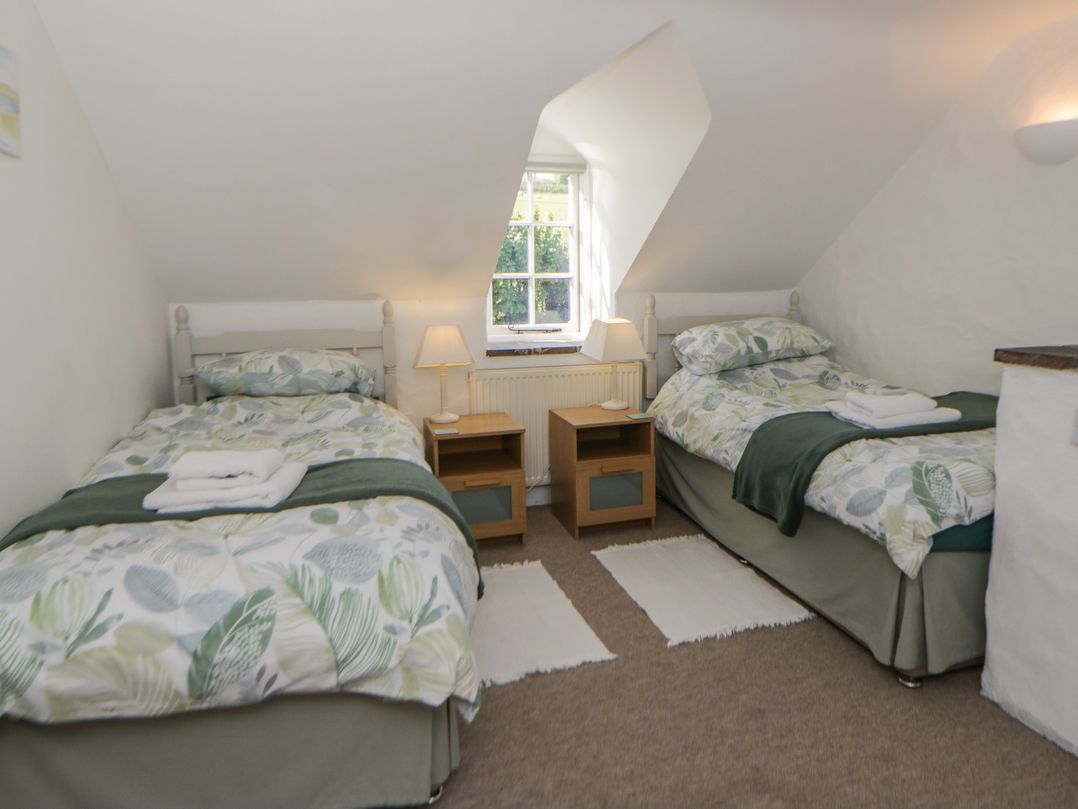 End Cottage