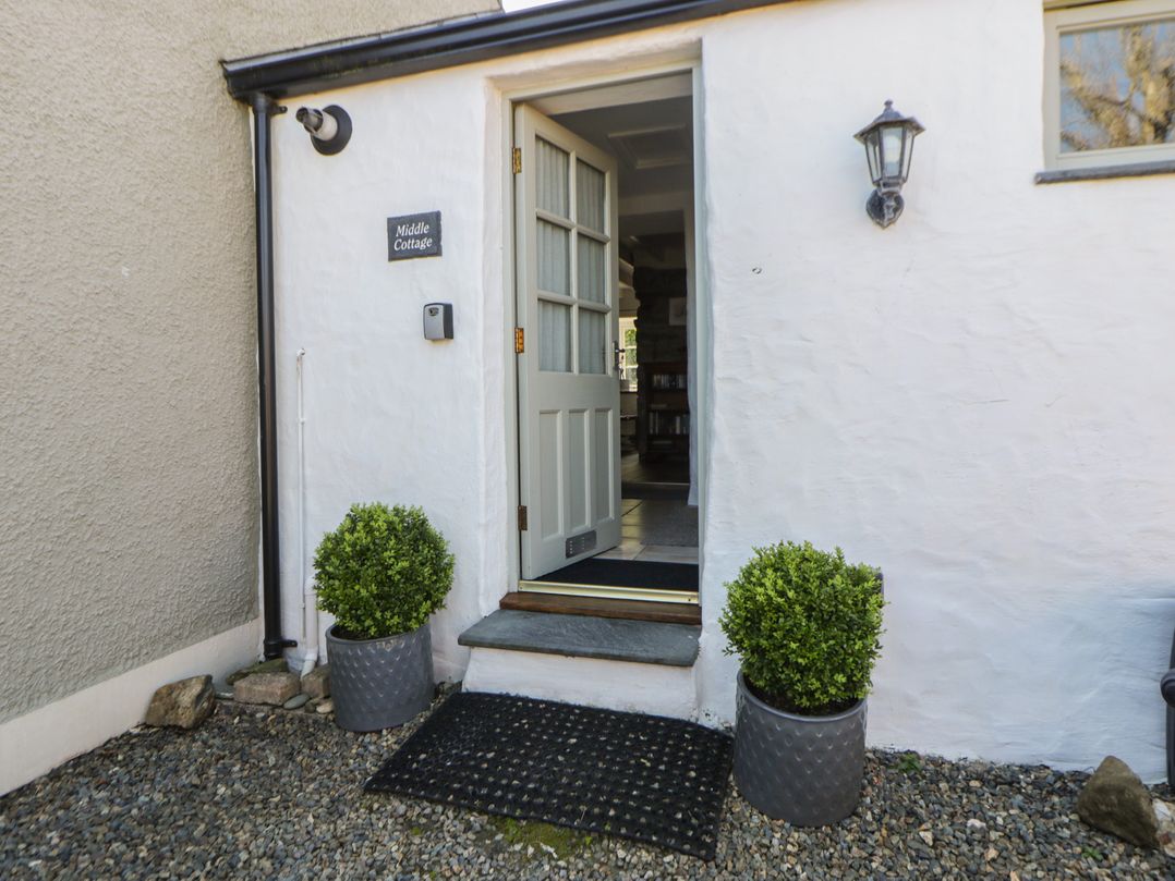 Middle Cottage