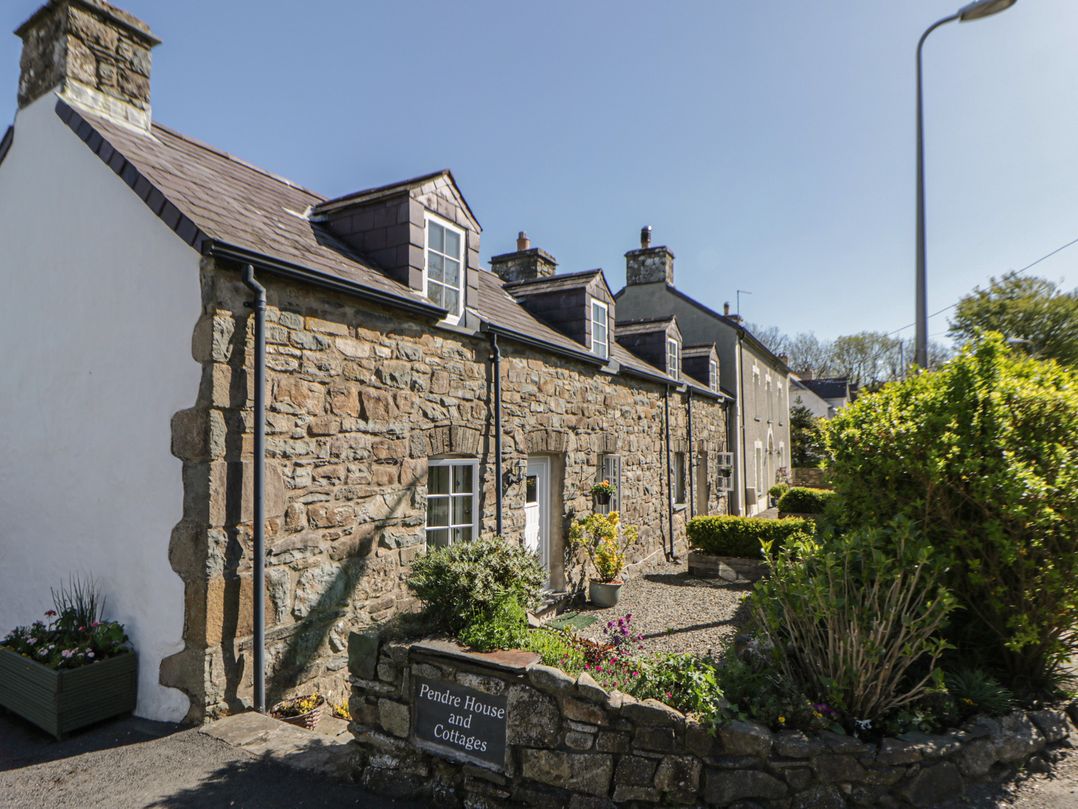 Middle Cottage