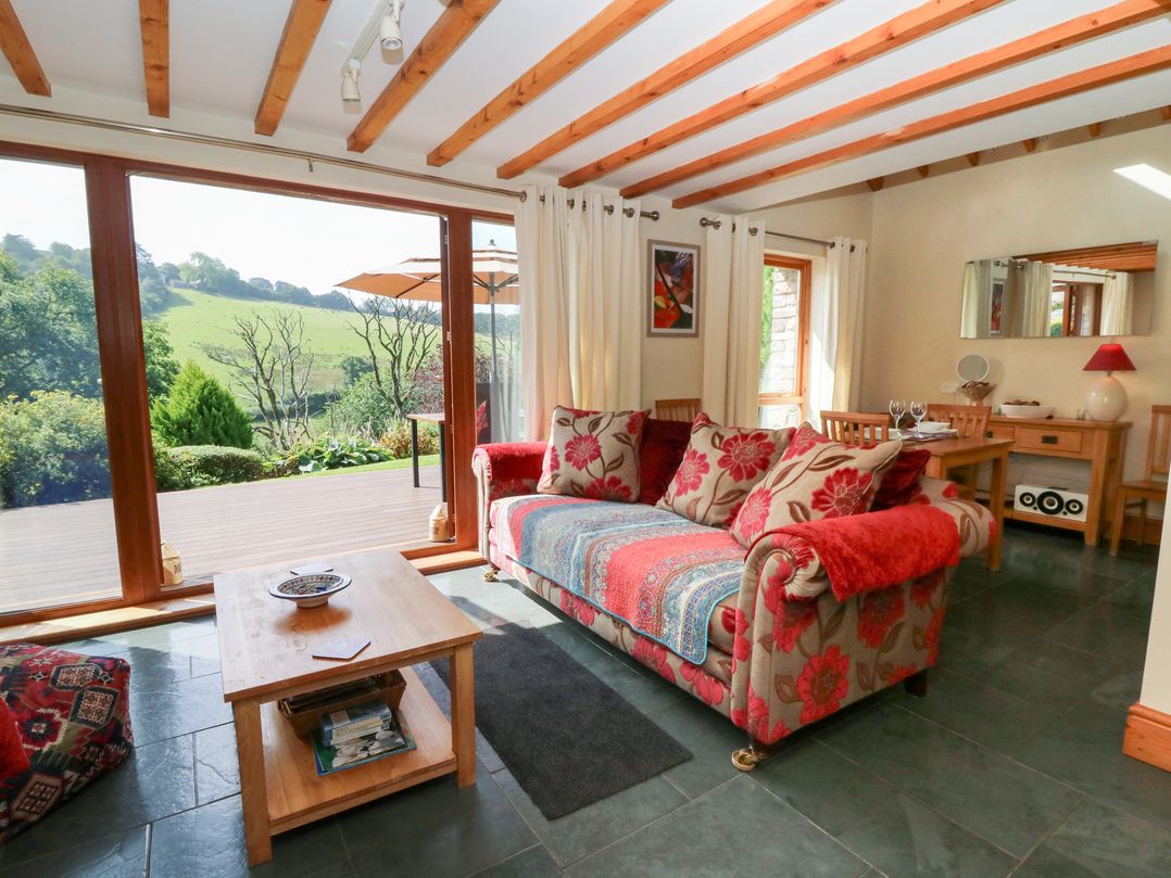 Dan Castell Cottage