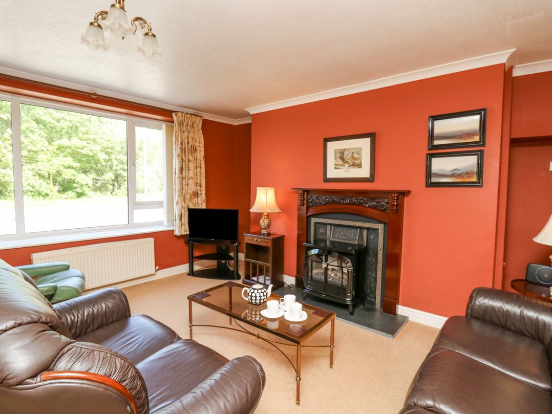 Britannia Cottage