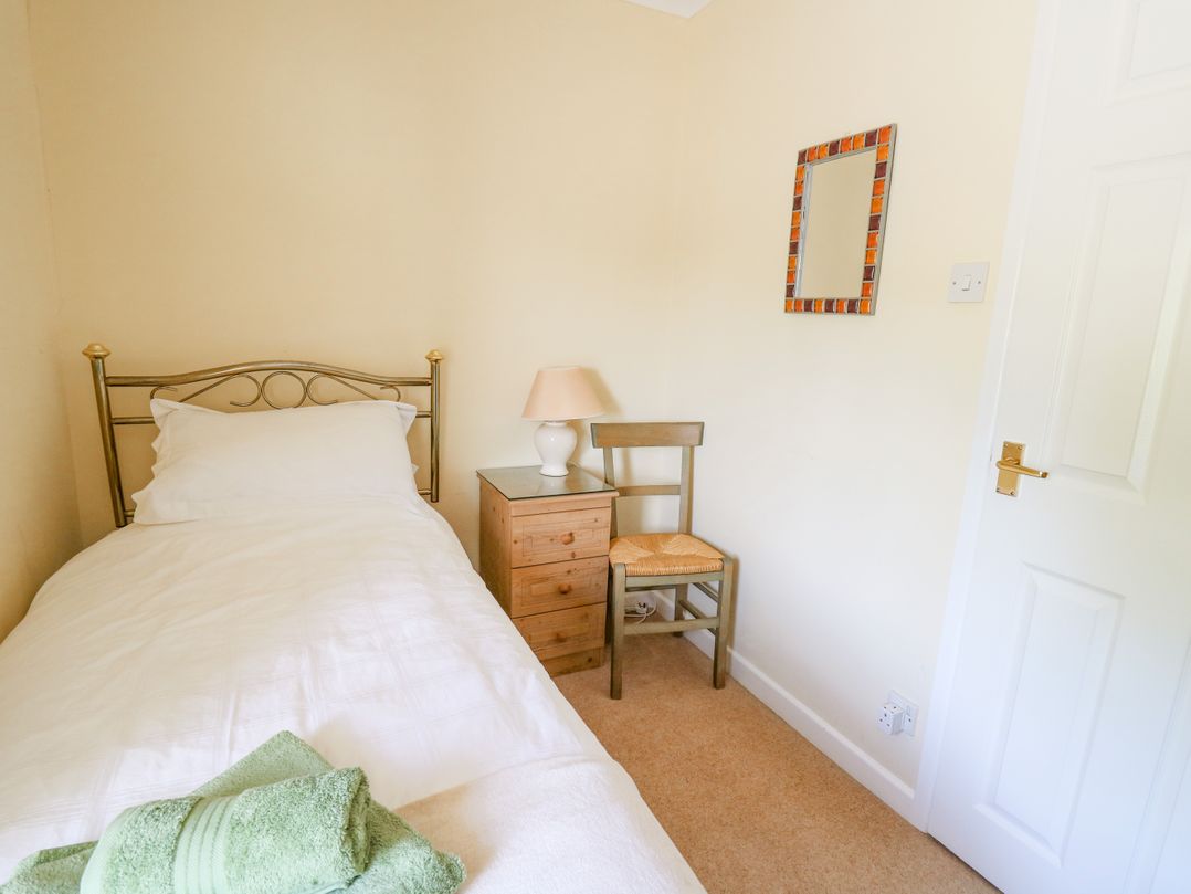 Britannia Cottage