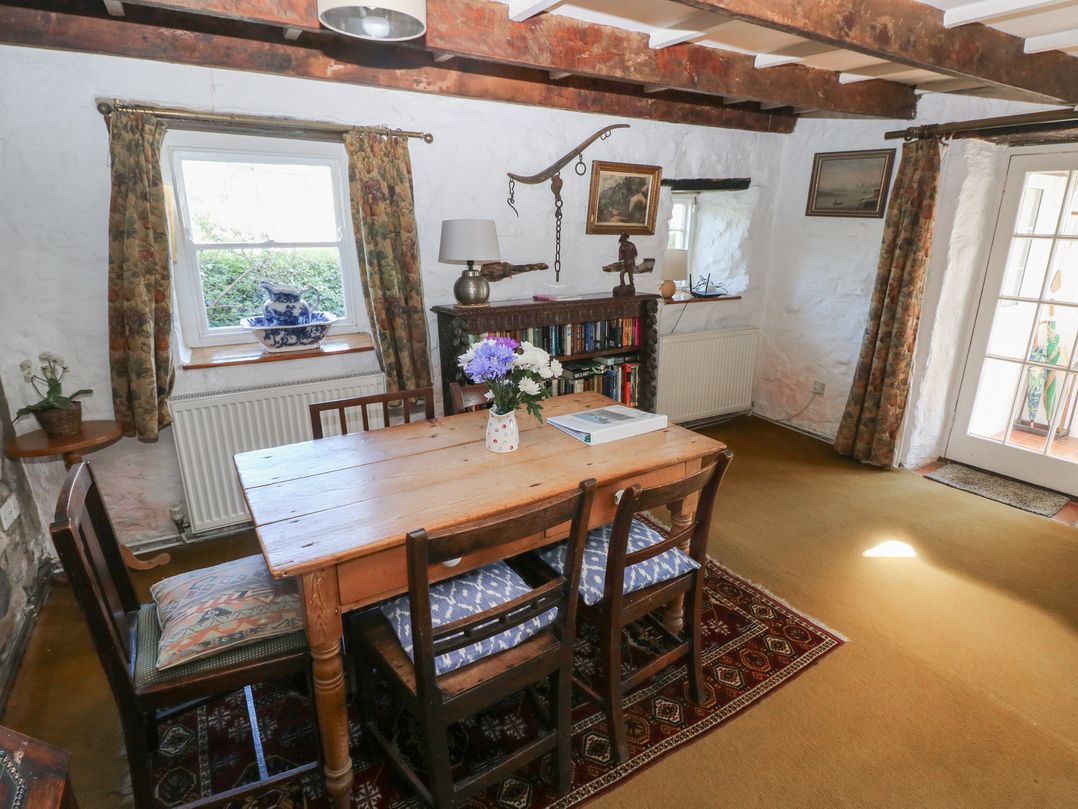 Ty-Newydd Cottage