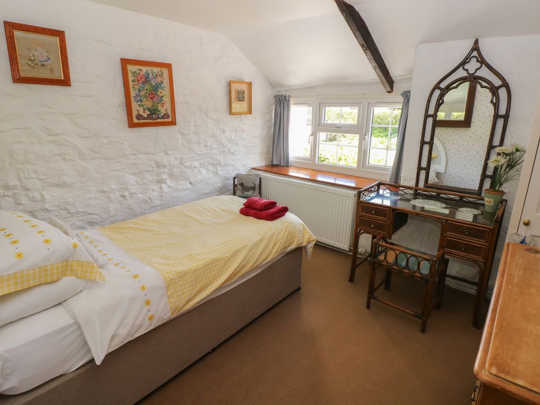 Ty-Newydd Cottage