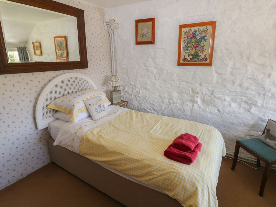 Ty-Newydd Cottage