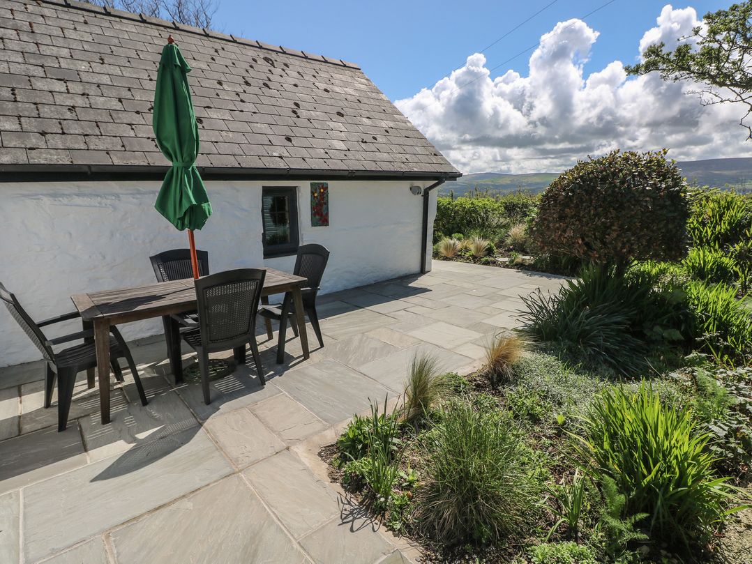 Ty-Newydd Cottage