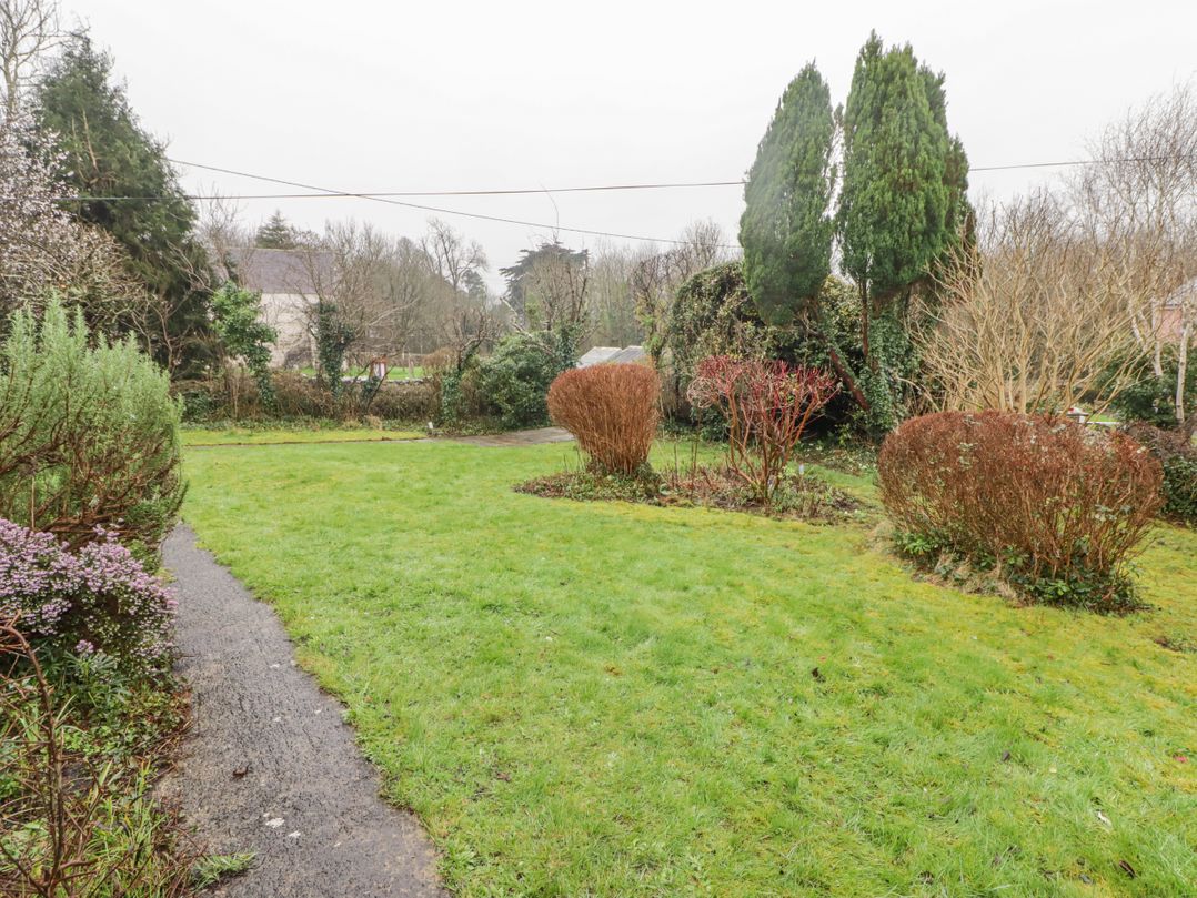 1 Cheriton Row