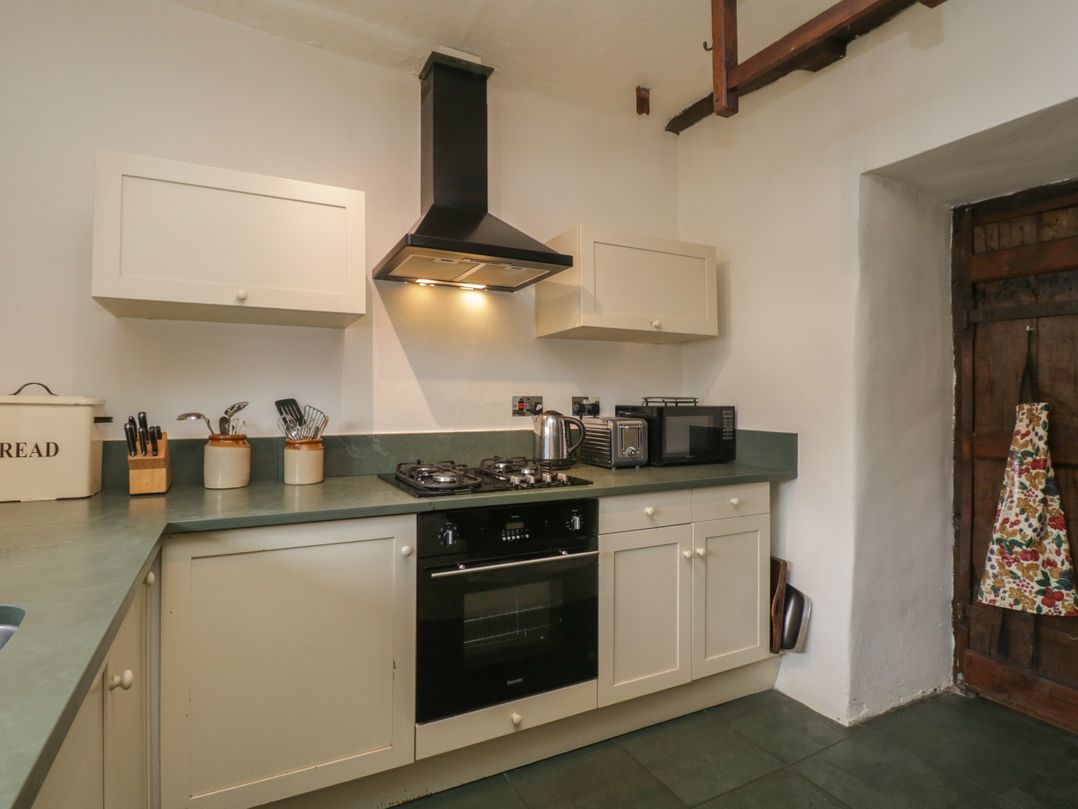 Old Oak Cottage