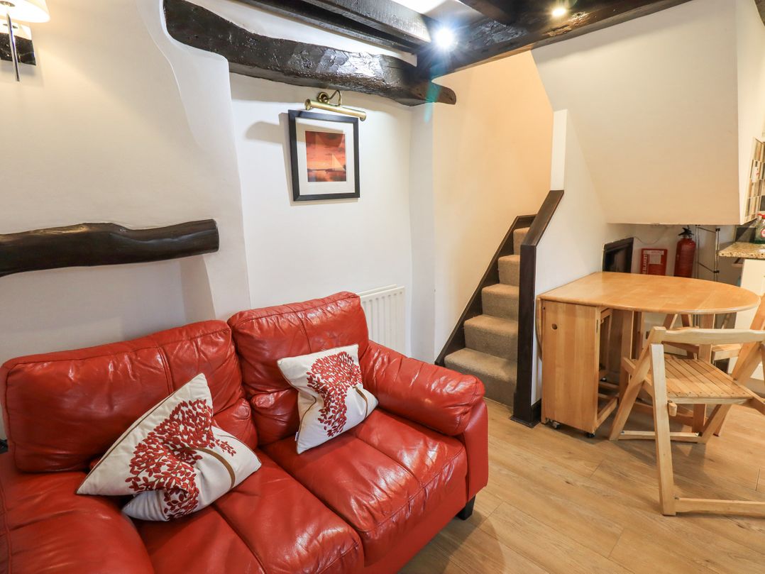 Cobblestone Cottage