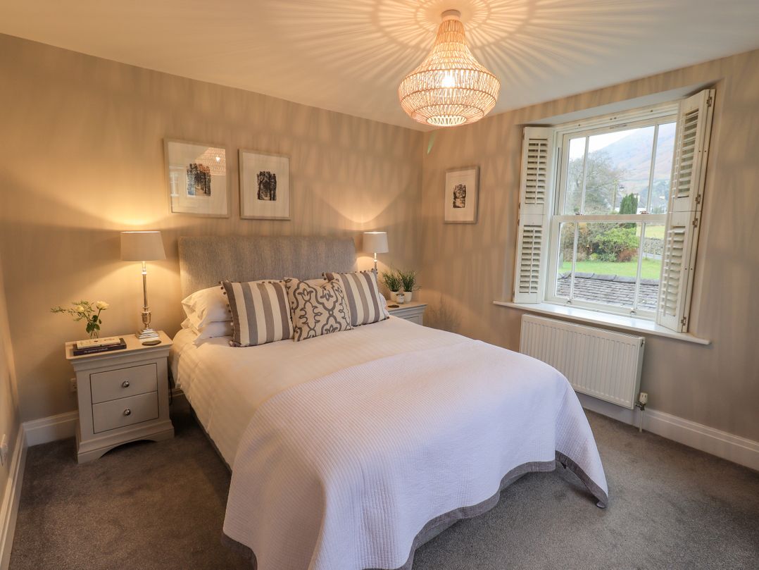 Honeywood House