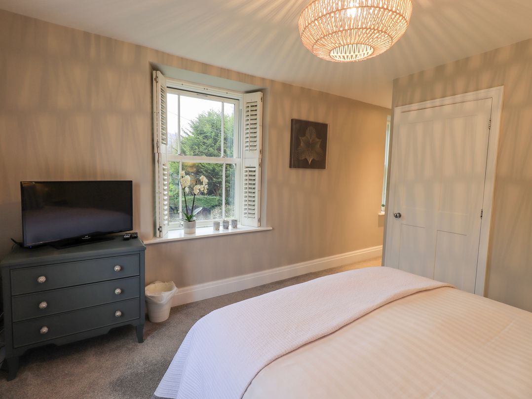 Honeywood House