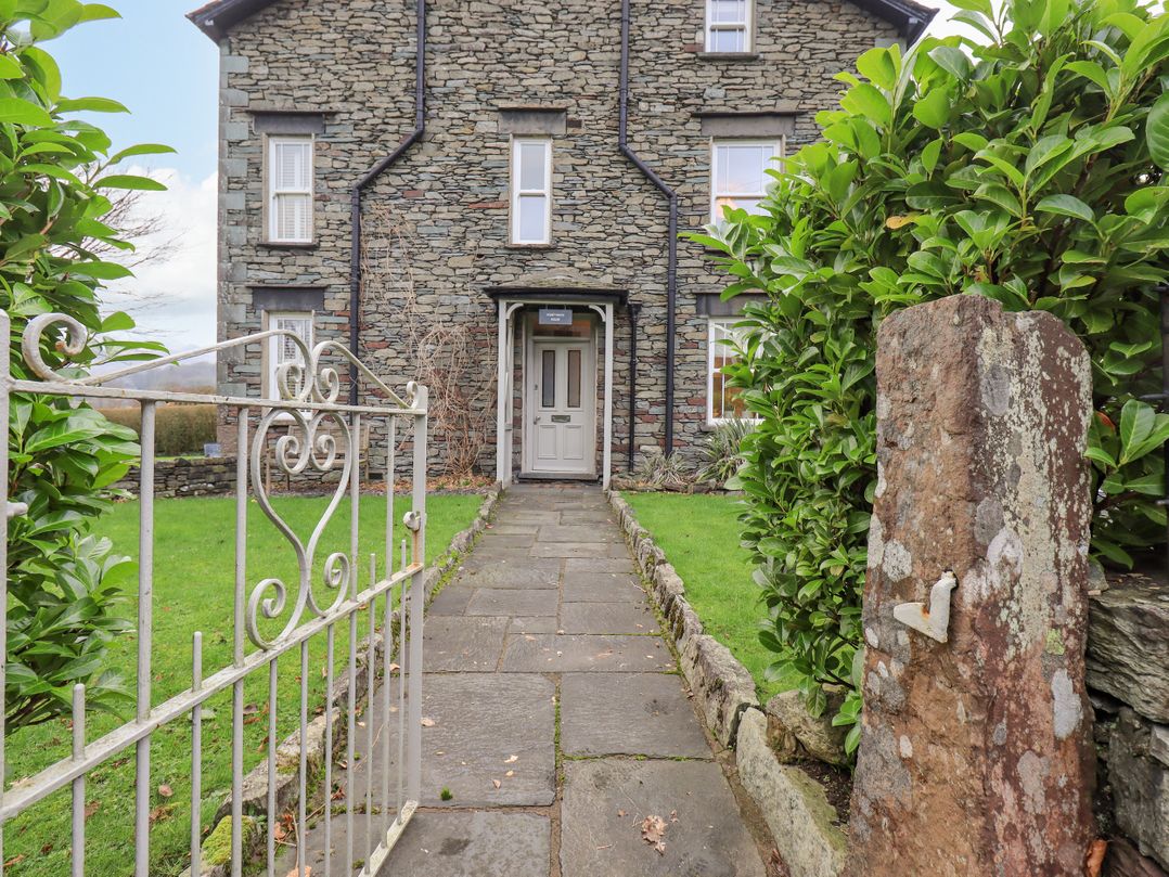 Honeywood House